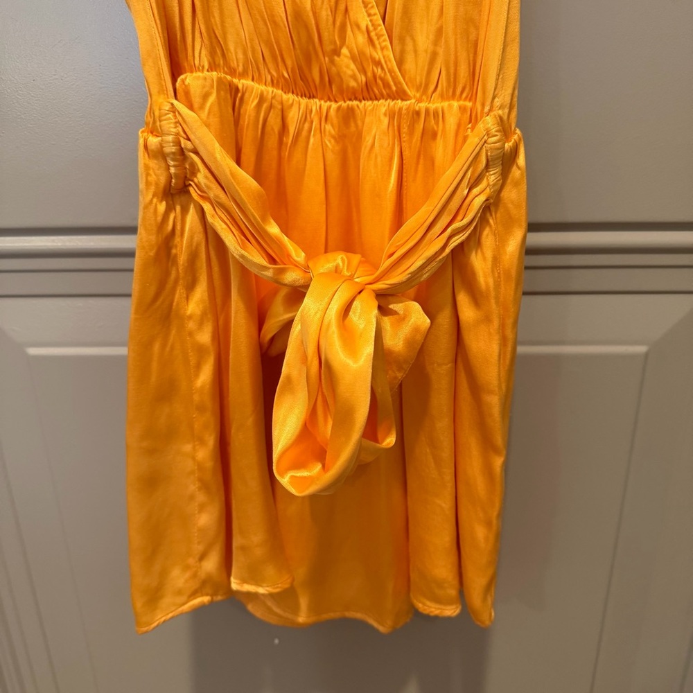 Rays for Days Avery Romper Yellow Satin Size XS - Picture 5 of 6